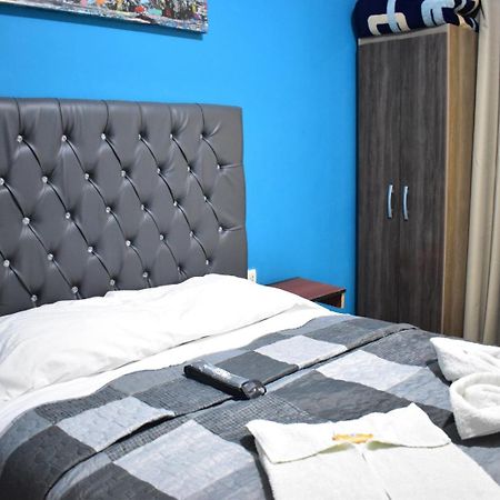 טרוחיו Aypa Hostal מראה חיצוני תמונה