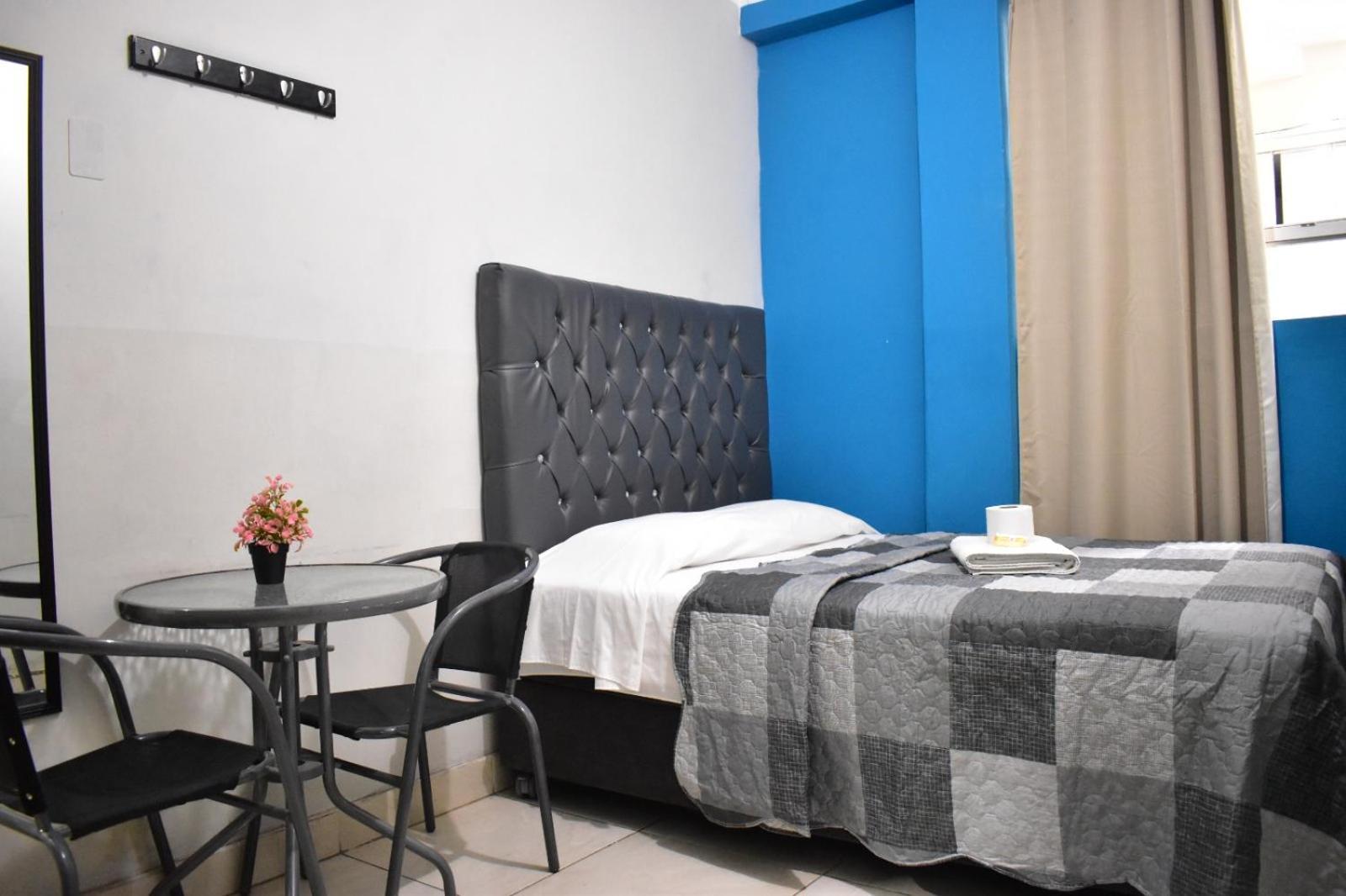 טרוחיו Aypa Hostal מראה חיצוני תמונה